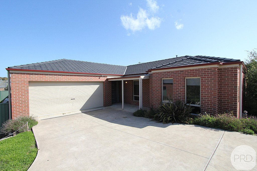3/6 Sainsbury Court MOUNT CLEAR 1