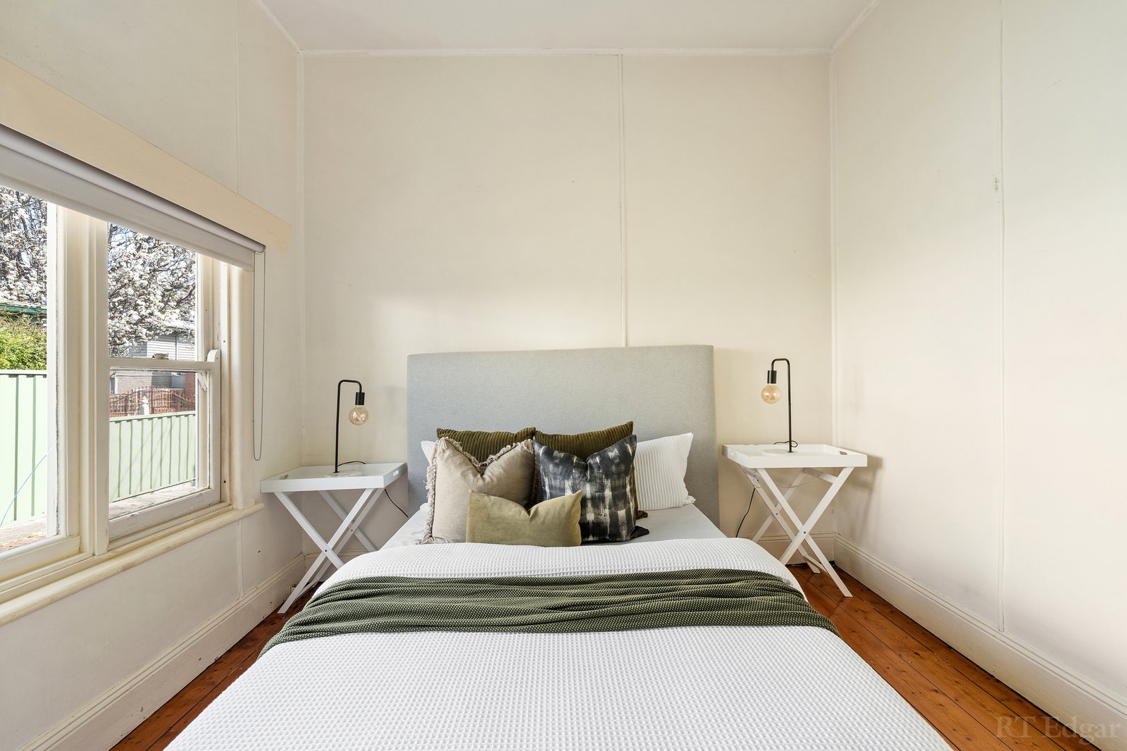 Real Estate and Property in 36 Salisbury Grove, Northcote, VIC