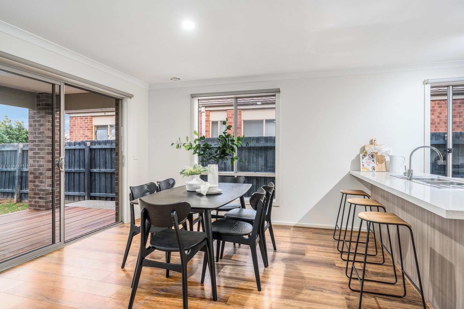 Gallery: 36 Sirrom Crescent