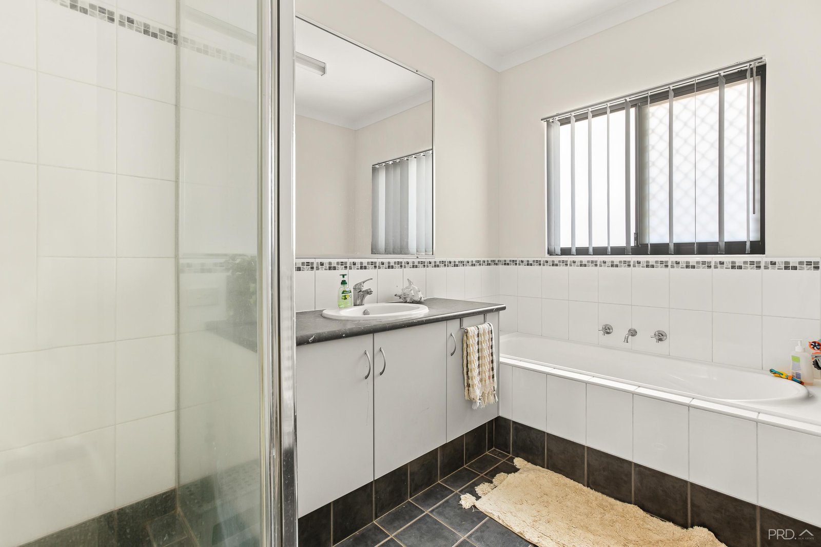 36 Spoonbill Avenue DJUGUN 17