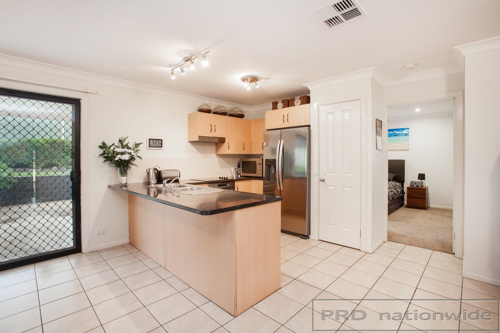 36 Squadron Cres  RUTHERFORD 8