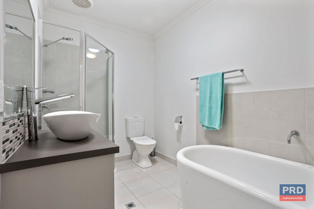36 St James Wood Drive NORTH BENDIGO 13