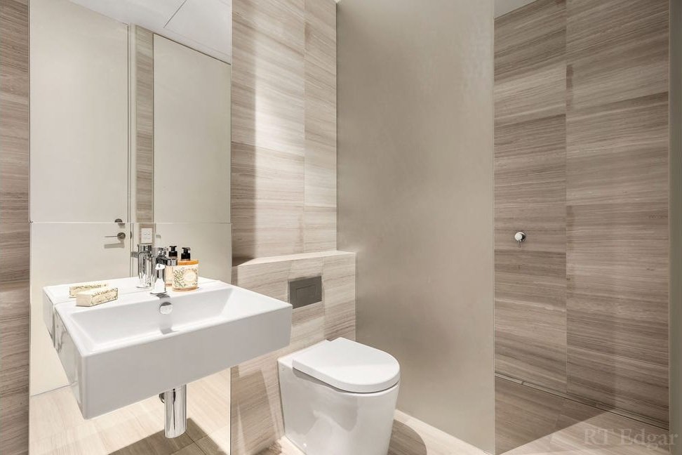 Real Estate and Property in 3/6 St Johns Lane , Toorak, VIC