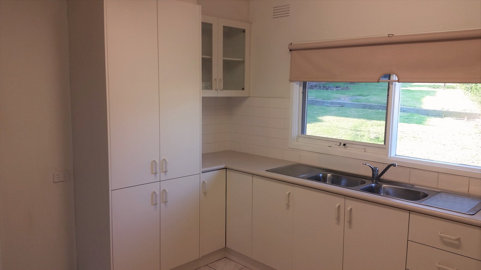 Gallery: 36 Stapley Crescent