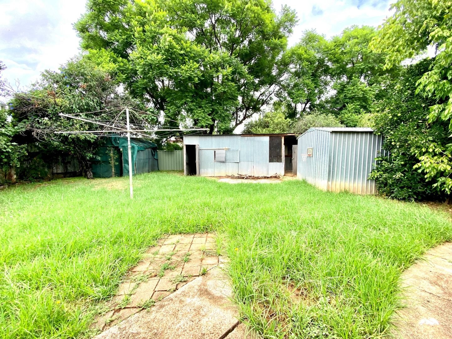 36 Stewart Avenue TAMWORTH 10