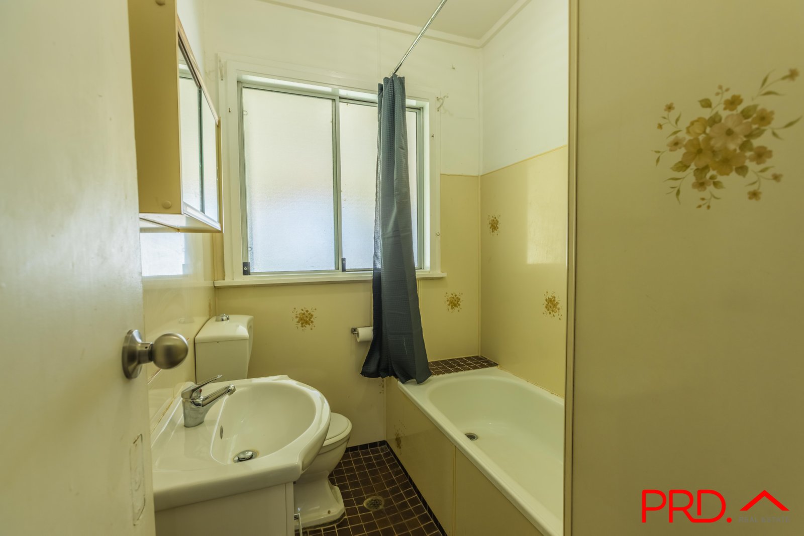 36 Stewart Avenue TAMWORTH 10