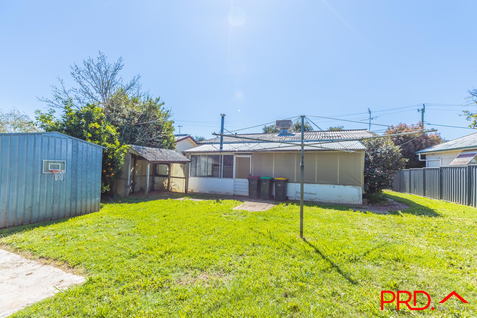 36 Stewart Avenue TAMWORTH 13