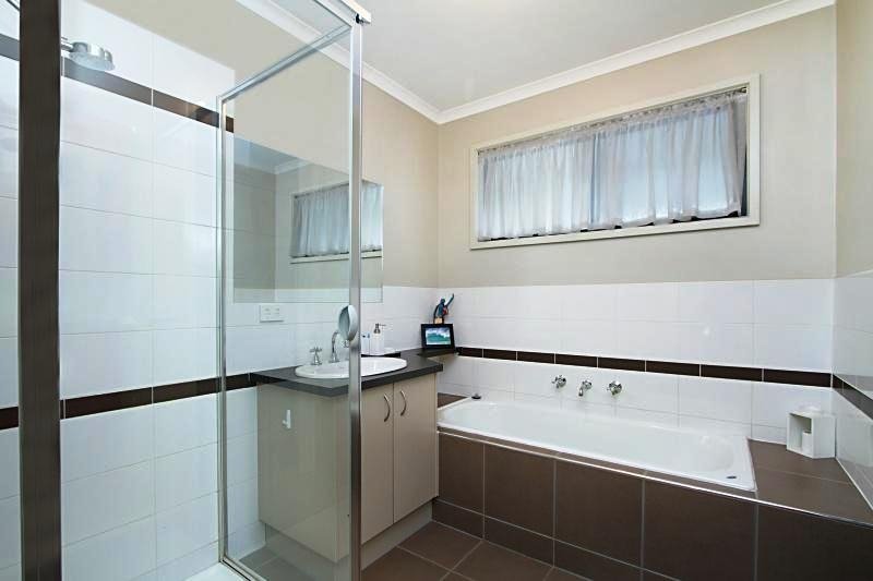 3/6 Tambour Heights GOLDEN SQUARE 5