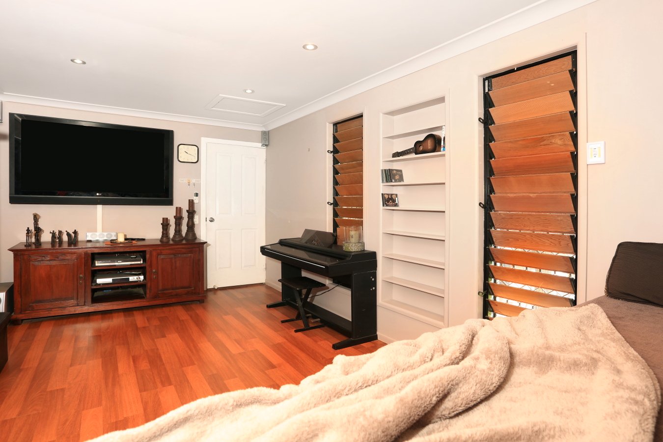 36 Tecoma Street SOUTHPORT 17