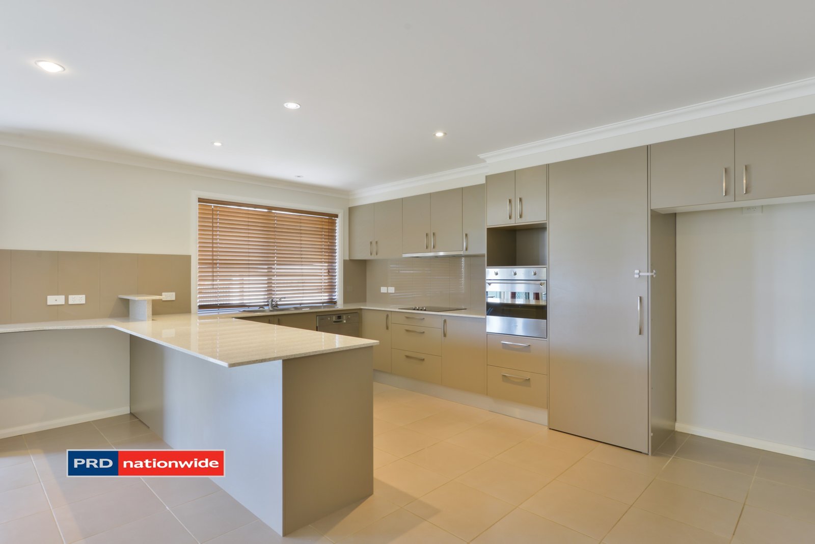 36 The Heights TAMWORTH 4