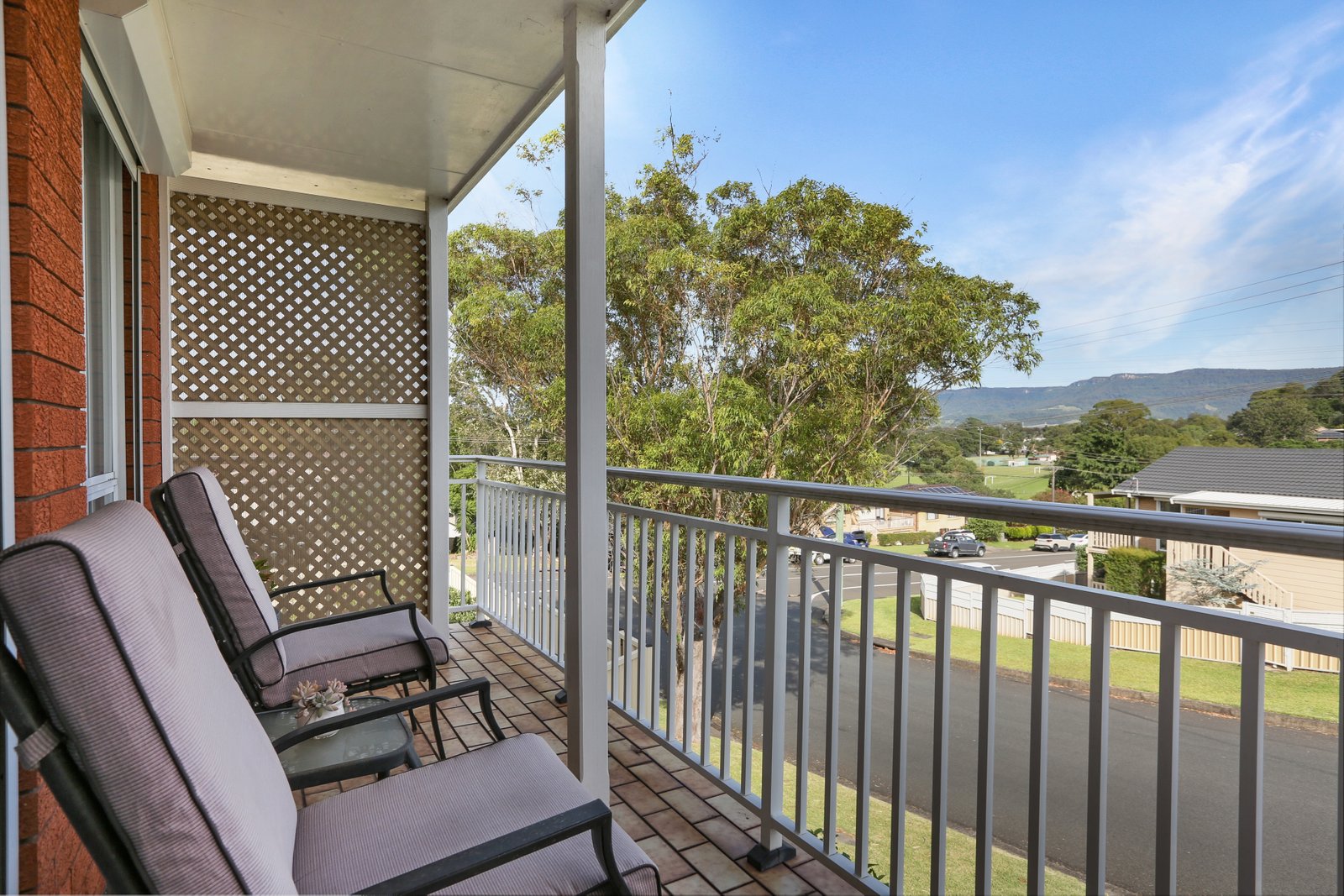 36 Thirroul Road KANAHOOKA 9