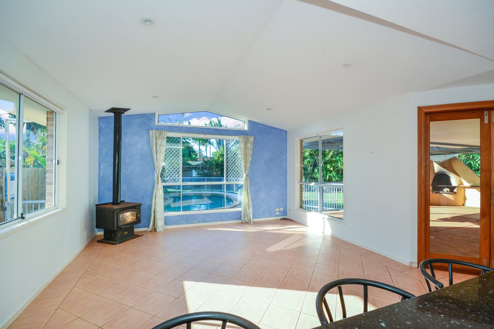 36 Ti Tree Avenue BOGANGAR 13