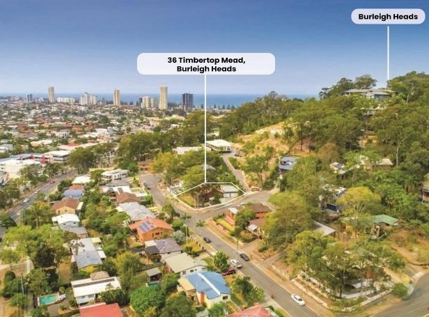 36 Timbertop Mead  BURLEIGH HEADS 16