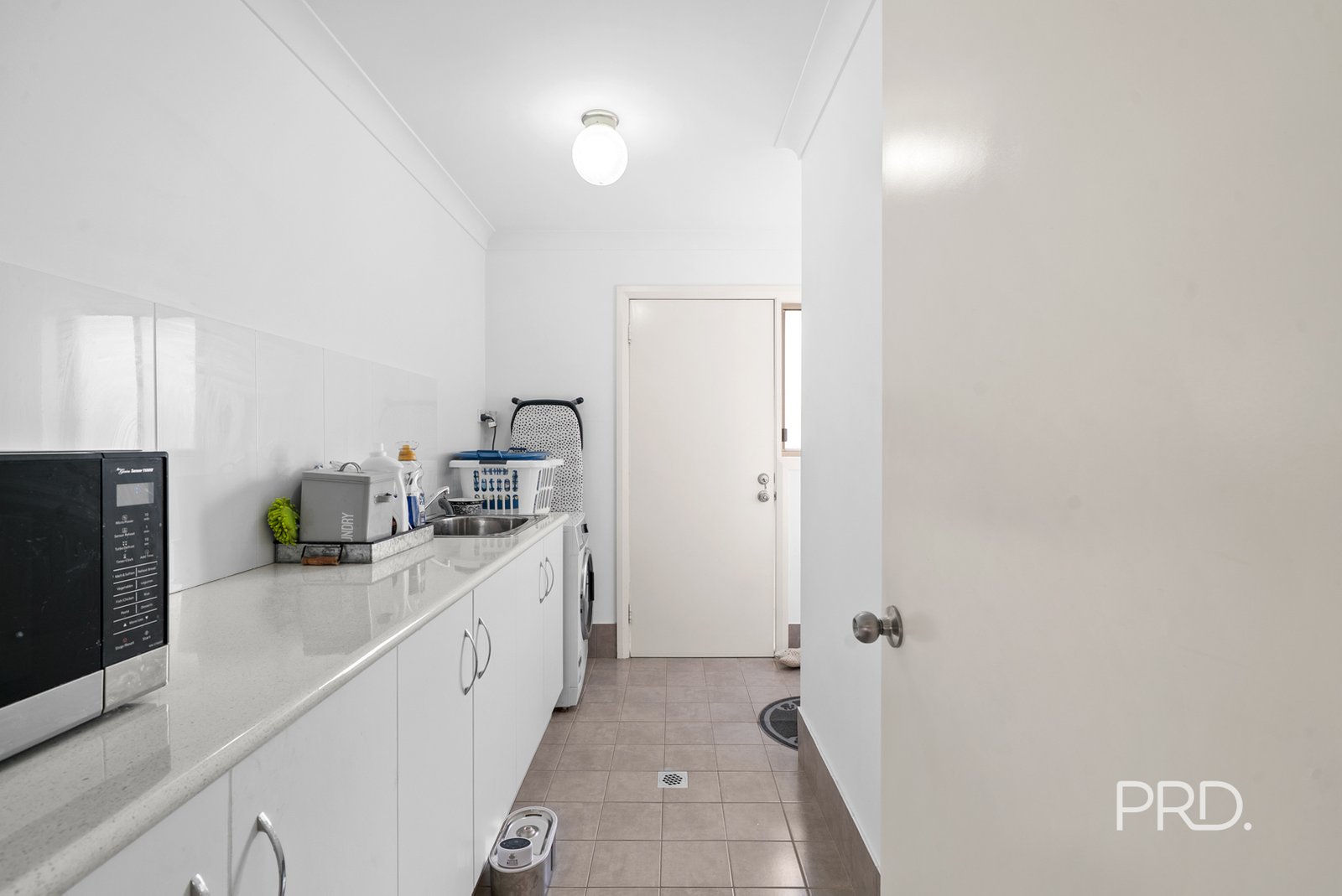 3/6 Trumper Street BOOROOMA 12