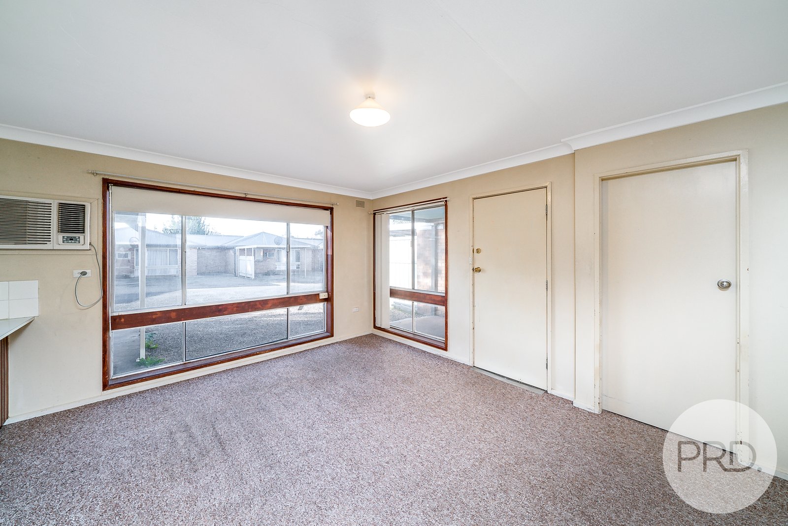 3/6 Veale Street ASHMONT 3