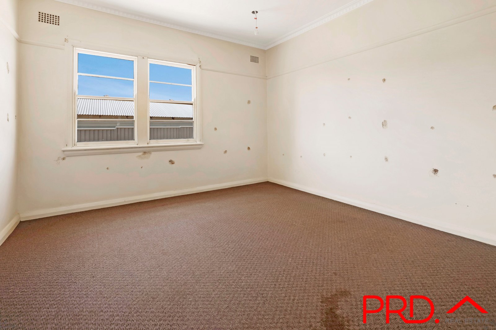 36 Vera Street TAMWORTH 6