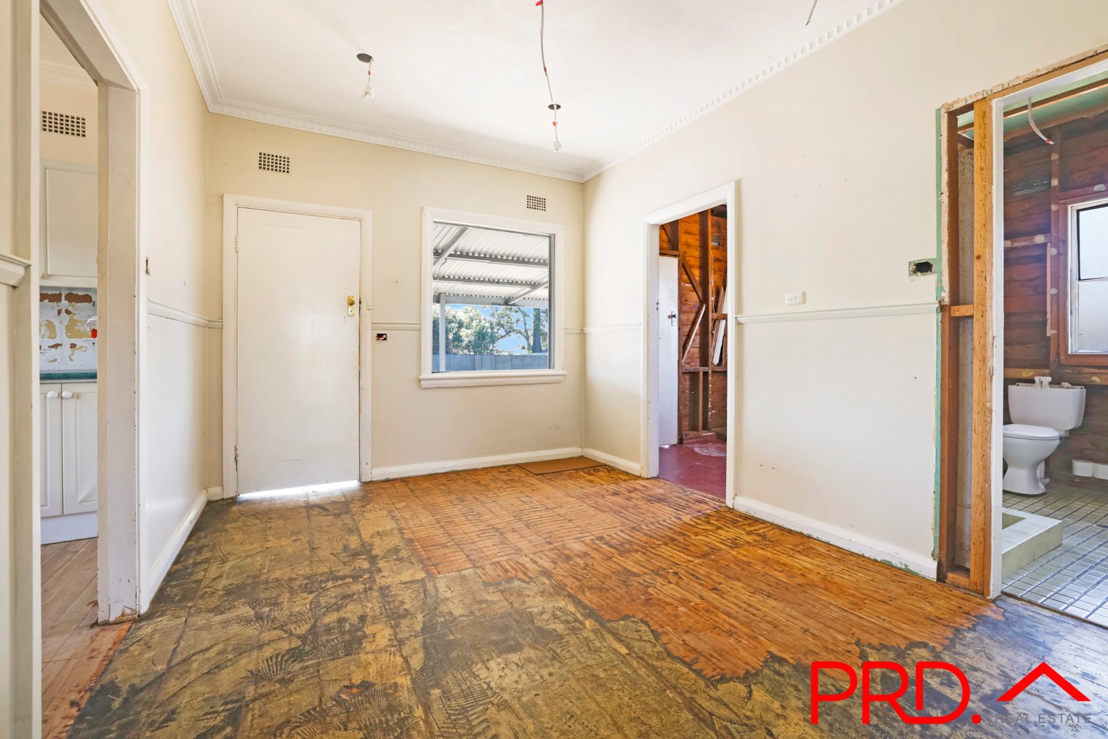 36 Vera Street TAMWORTH 9