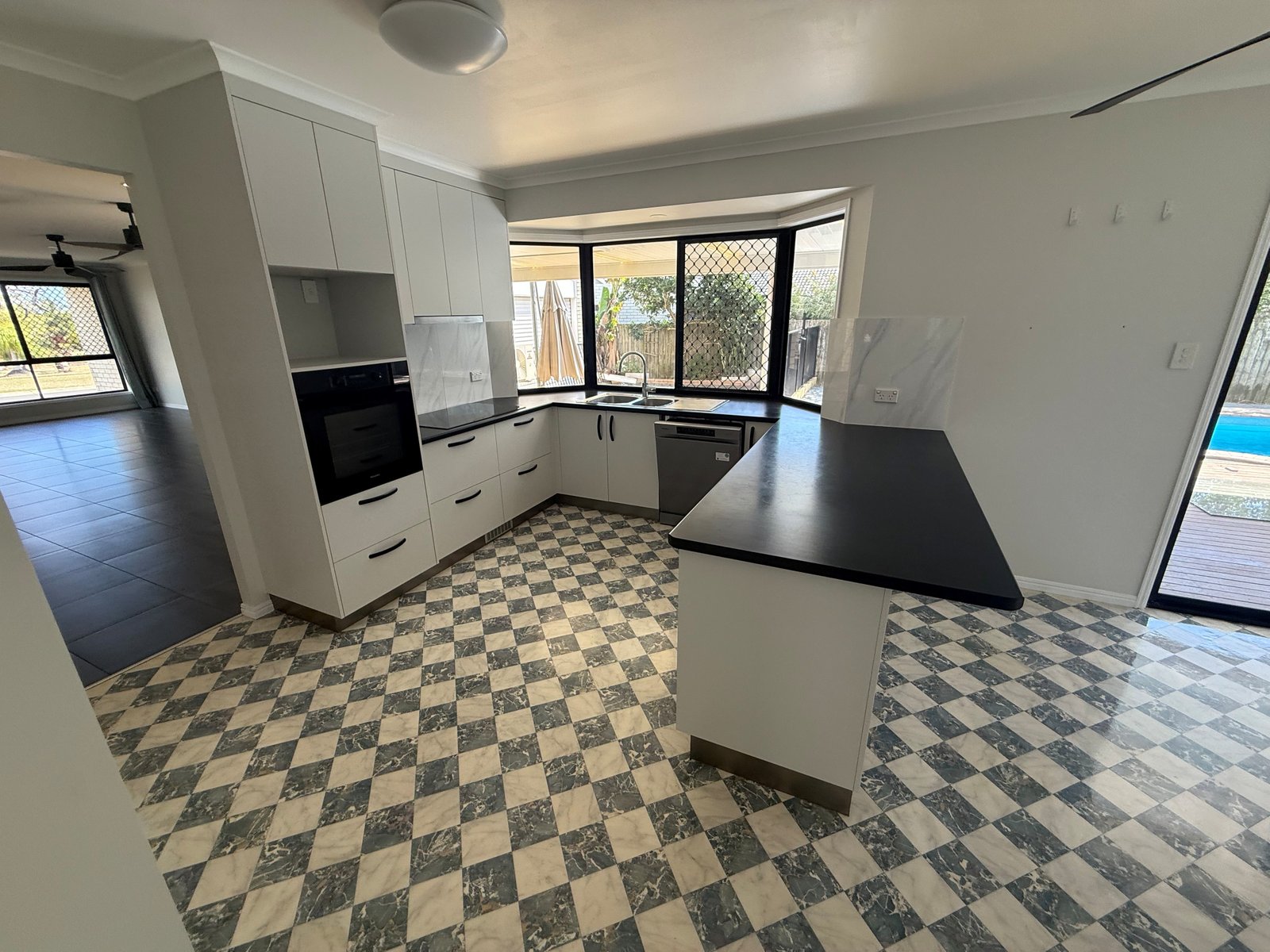 36 Victoria Street POINT VERNON 14