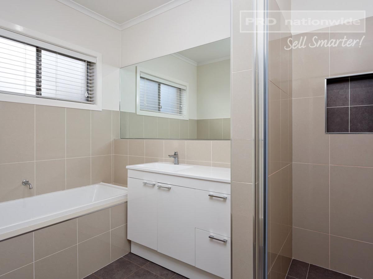 36 Walteela Avenue MOUNT AUSTIN 8