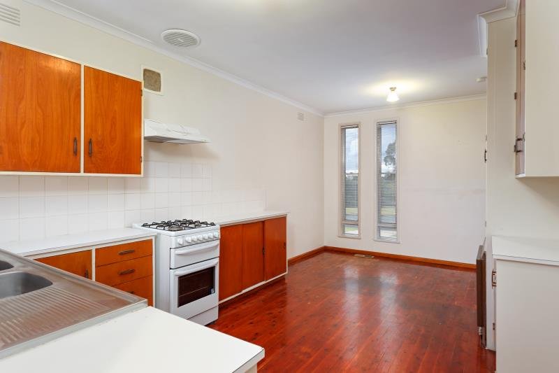 36 Walteela Avenue MOUNT AUSTIN 3