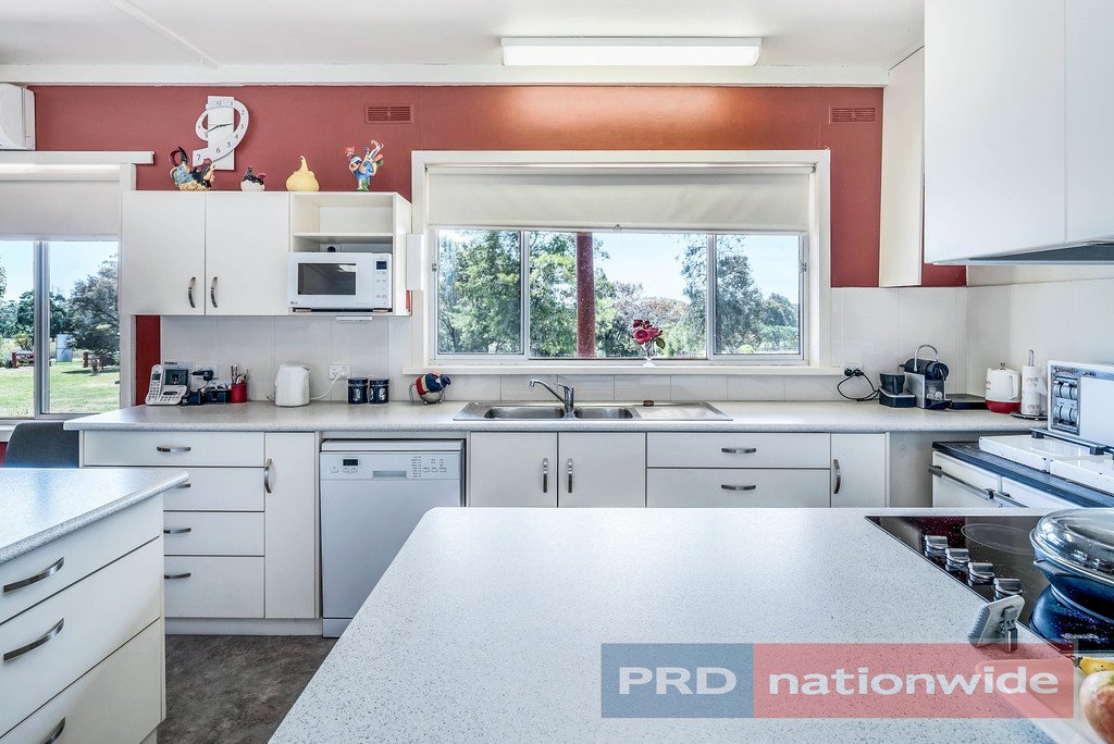 36 Wattle Flat Road WATTLE FLAT 2