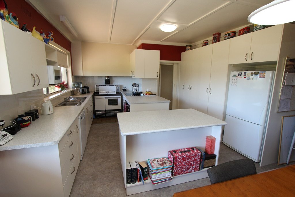 36 Wattle Flat Road WATTLE FLAT 4