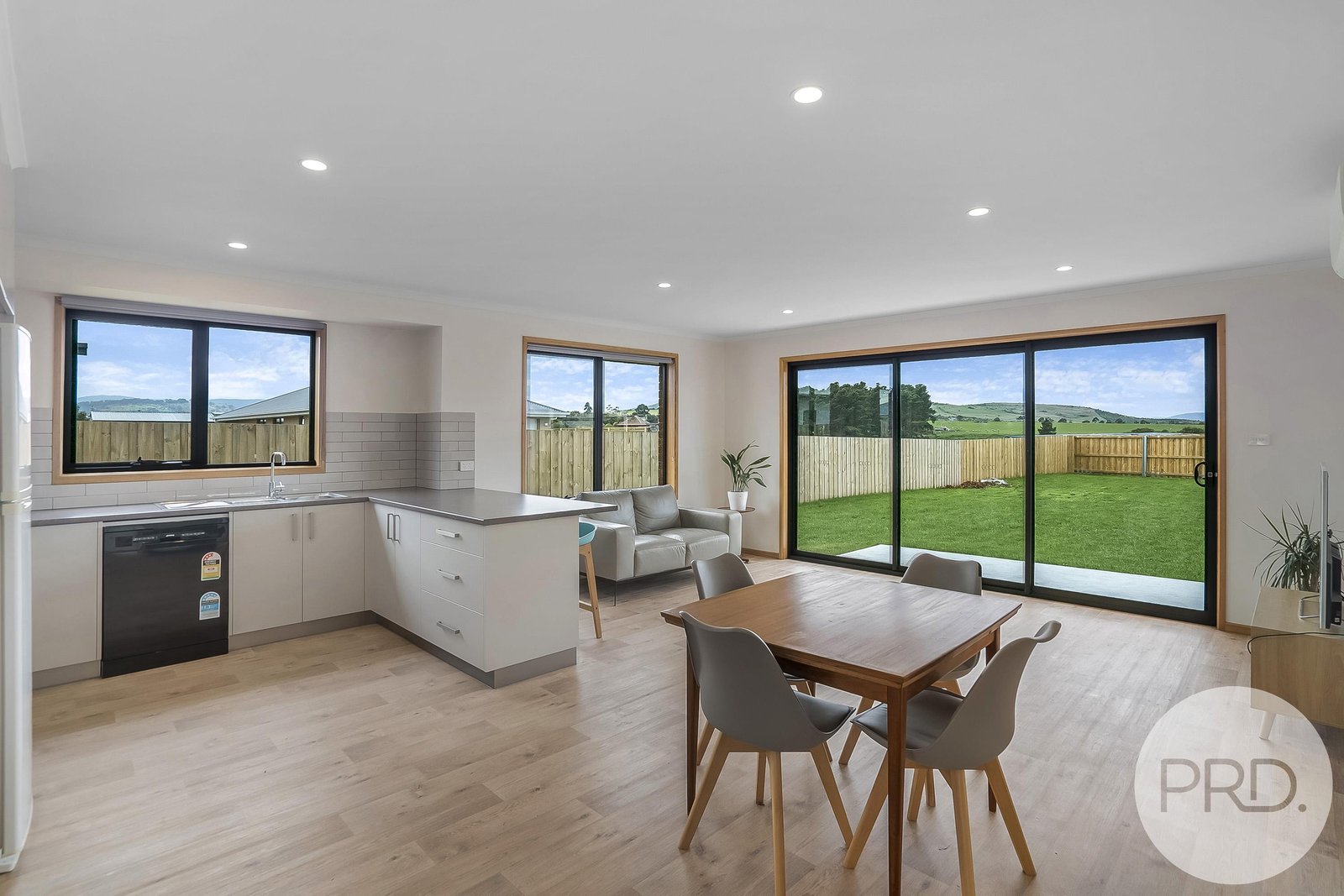 36 Whitelea Court SORELL 3