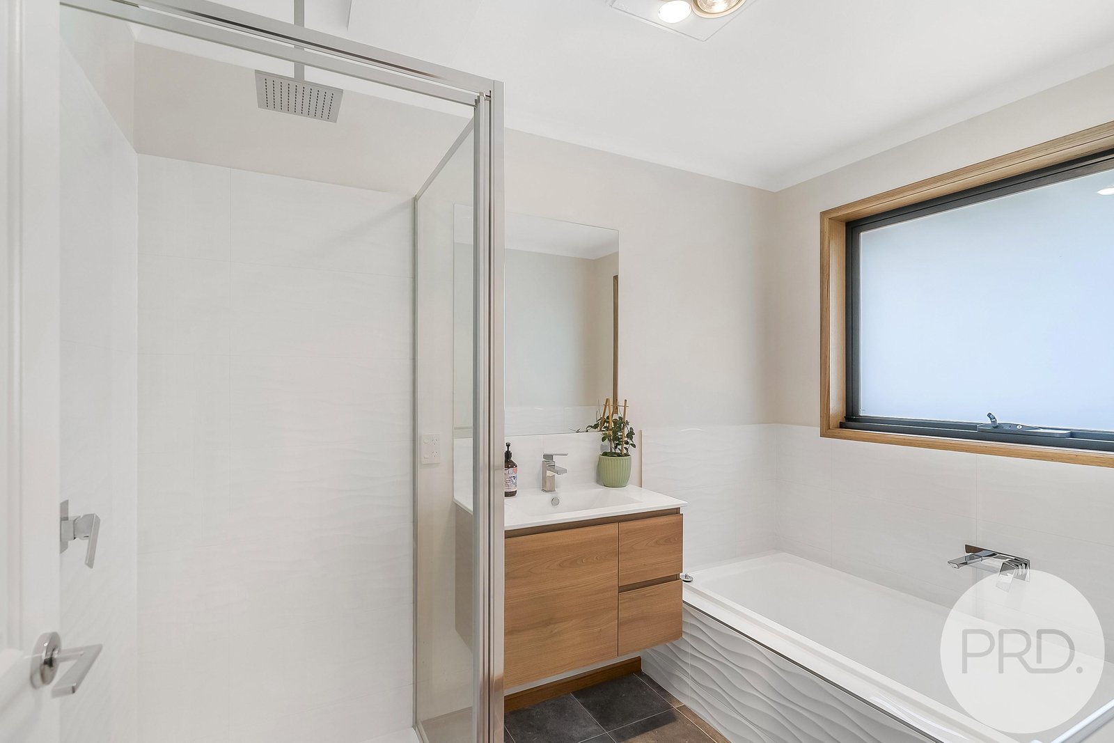 36 Whitelea Court SORELL 8