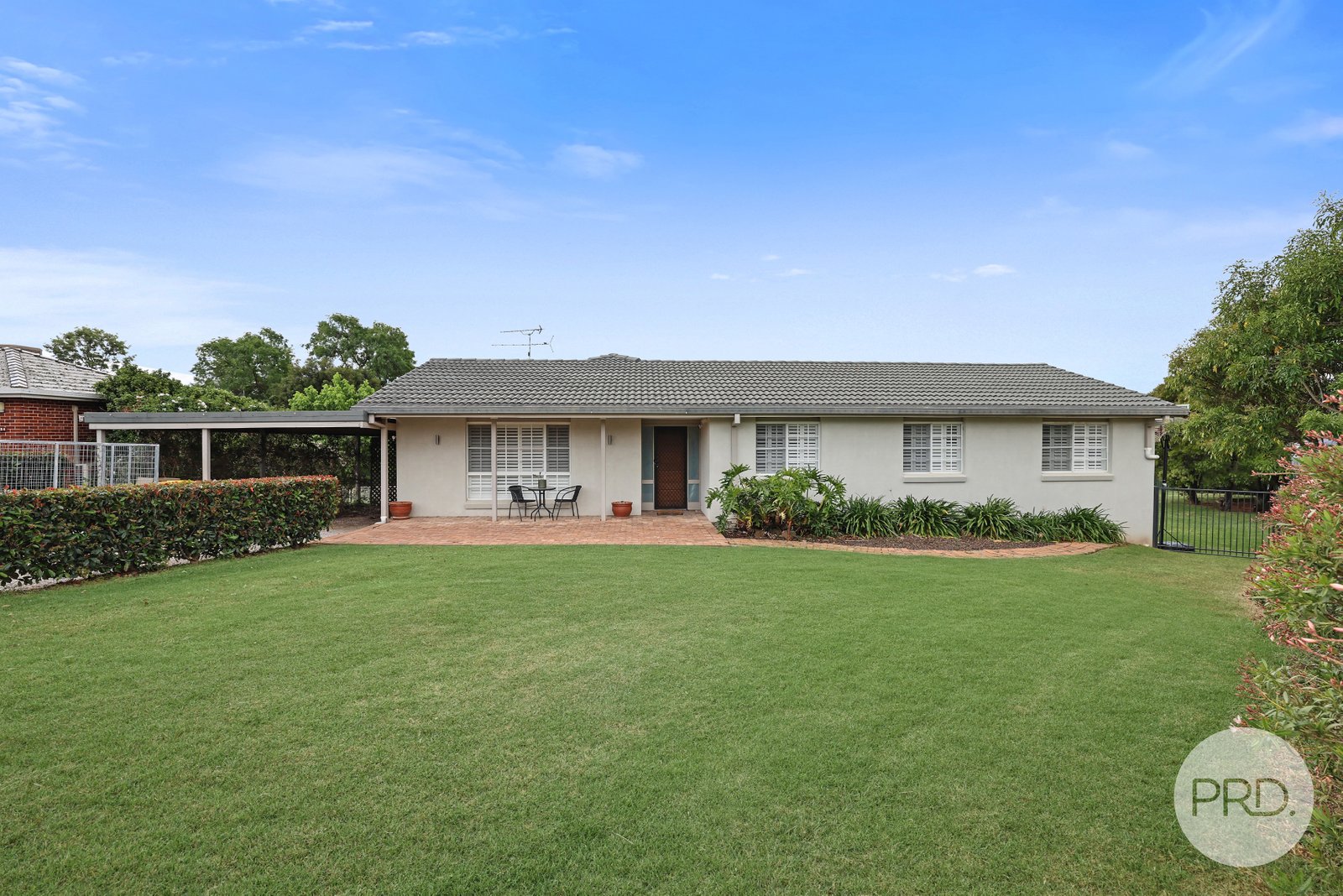 36 Windhover Crescent TAMWORTH 1