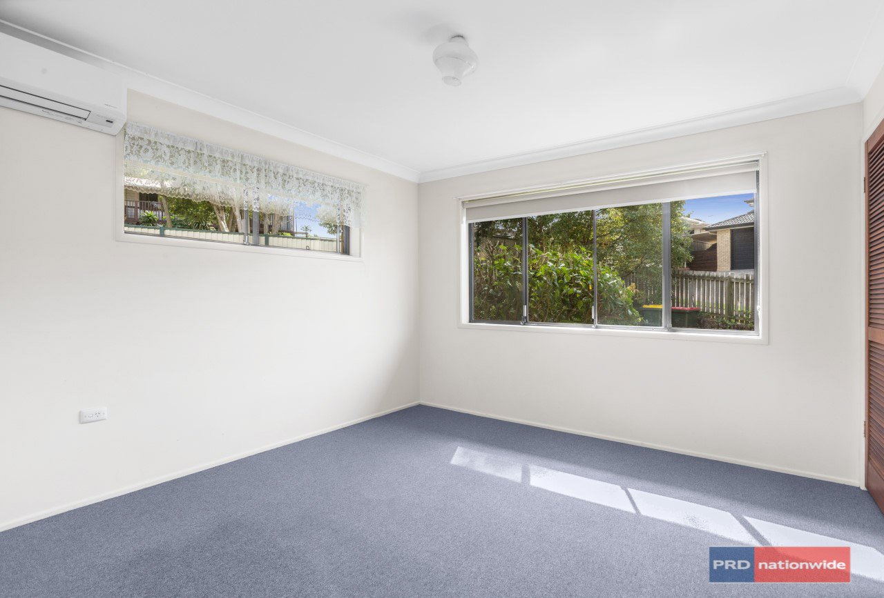 36 Winthrop St  (Cul-De-Sac)  WISHART 6