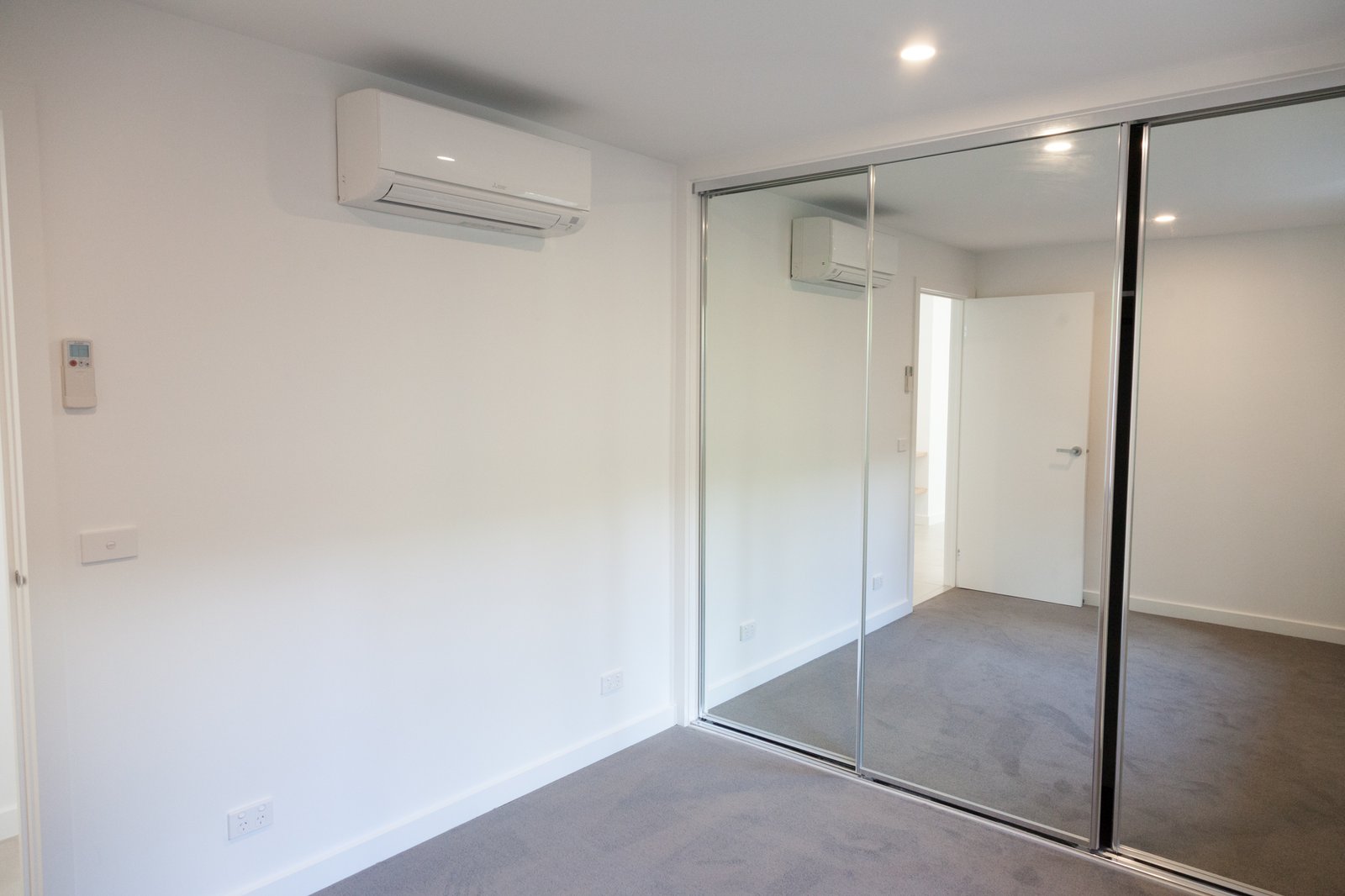 Gallery: 36 Wolverhampton Street