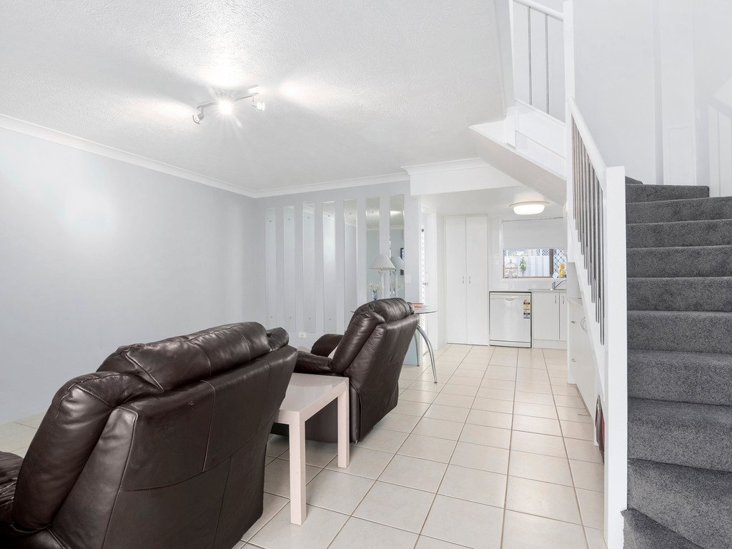 3/60 Coolangatta Road COOLANGATTA 4