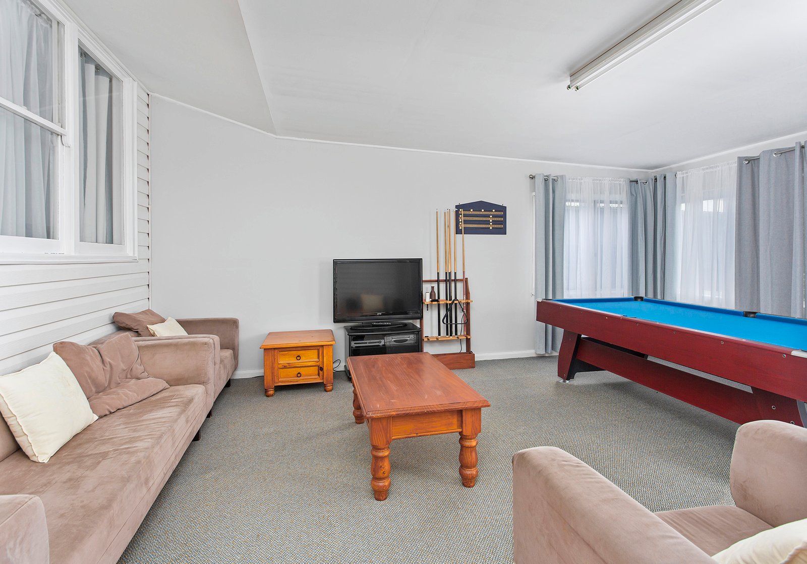 360 Kanahooka Rd  BROWNSVILLE 7