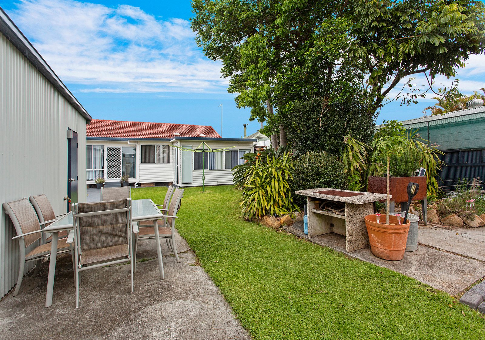 360 Kanahooka Rd  BROWNSVILLE 12