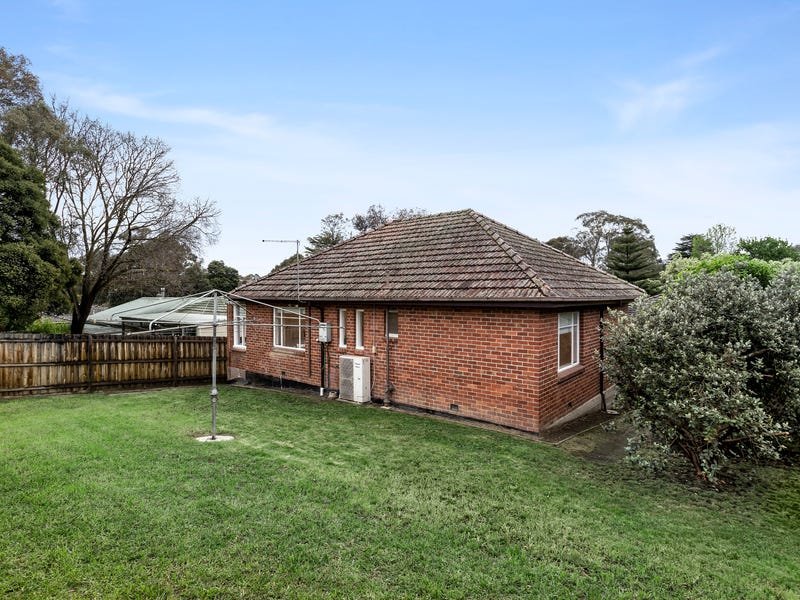 Real Estate and Property in 360 Lower Plenty Road, Viewbank, VIC