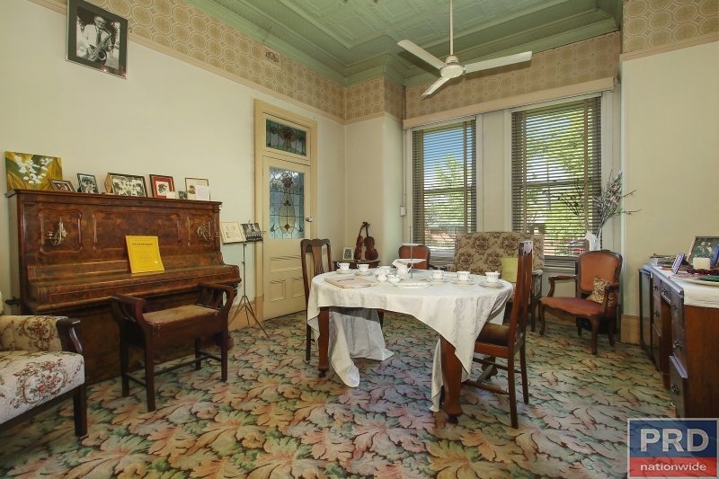 360 North Street NORTH ALBURY 3