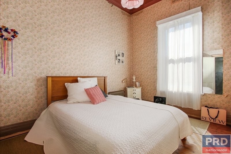 360 North Street NORTH ALBURY 8