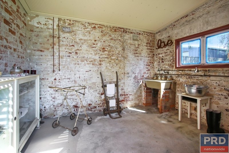 360 North Street NORTH ALBURY 15