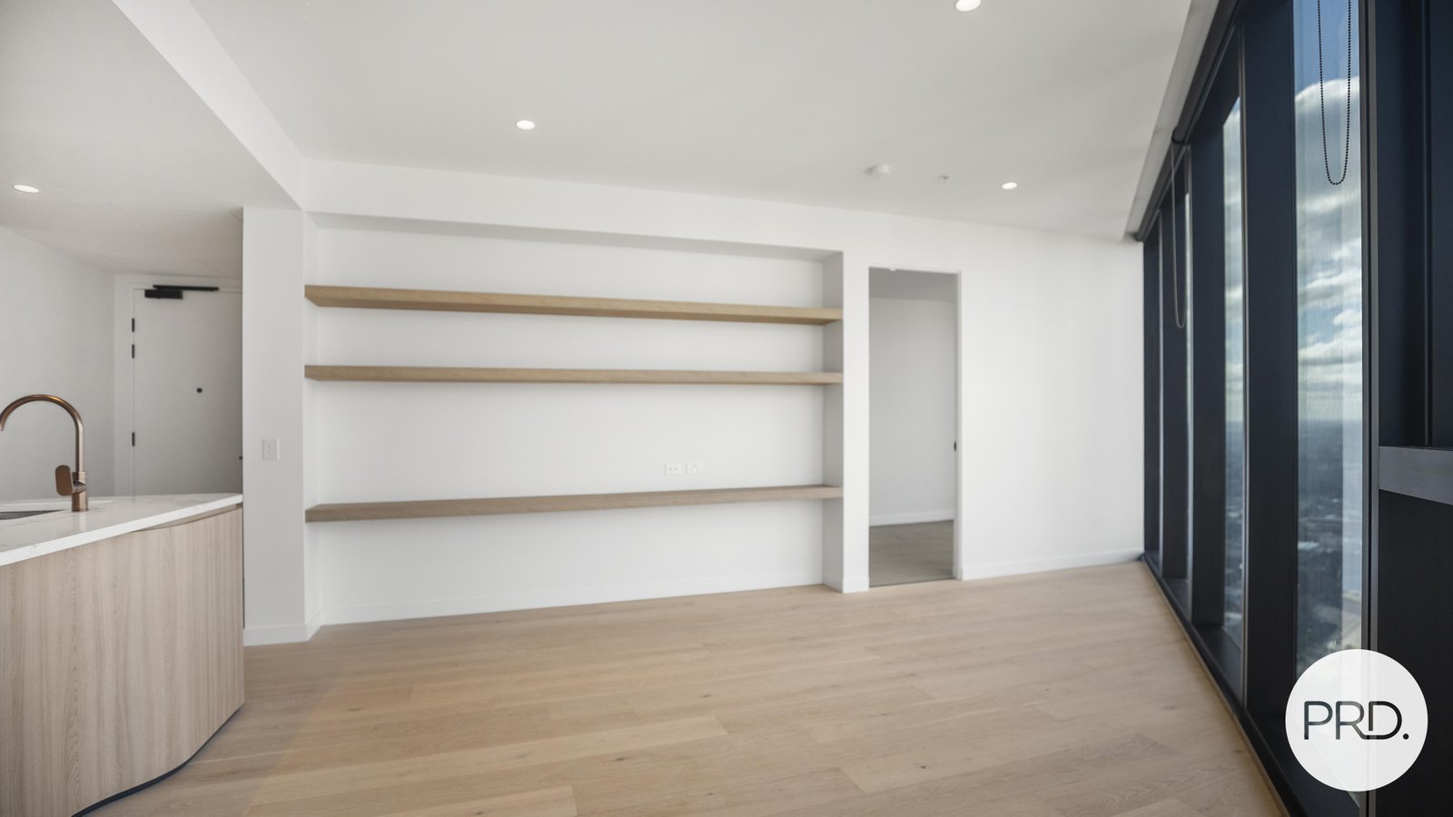 3602/63 La Trobe Street MELBOURNE 4