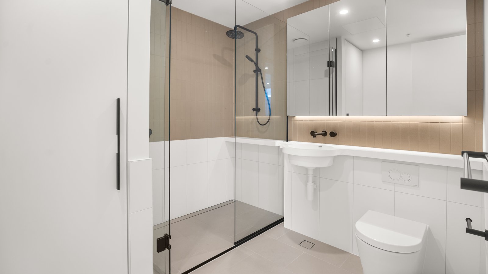 3603/138 Spencer Street MELBOURNE 8