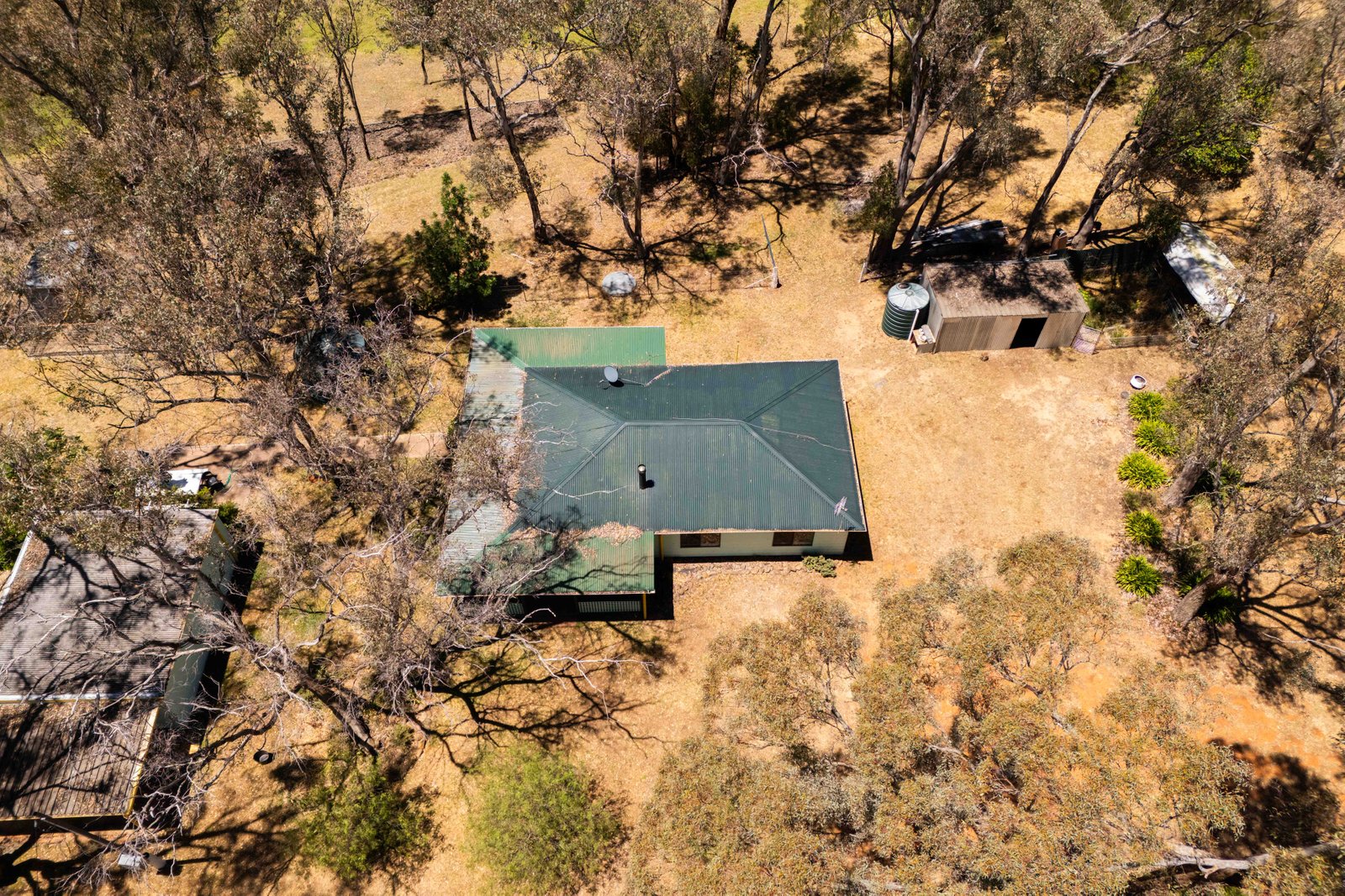 3607 Cargo Road CARGO 13