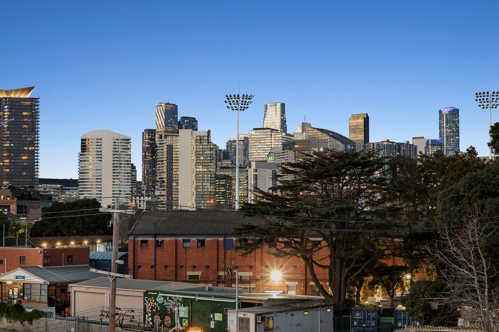 Gallery: 3/61 Derham Street