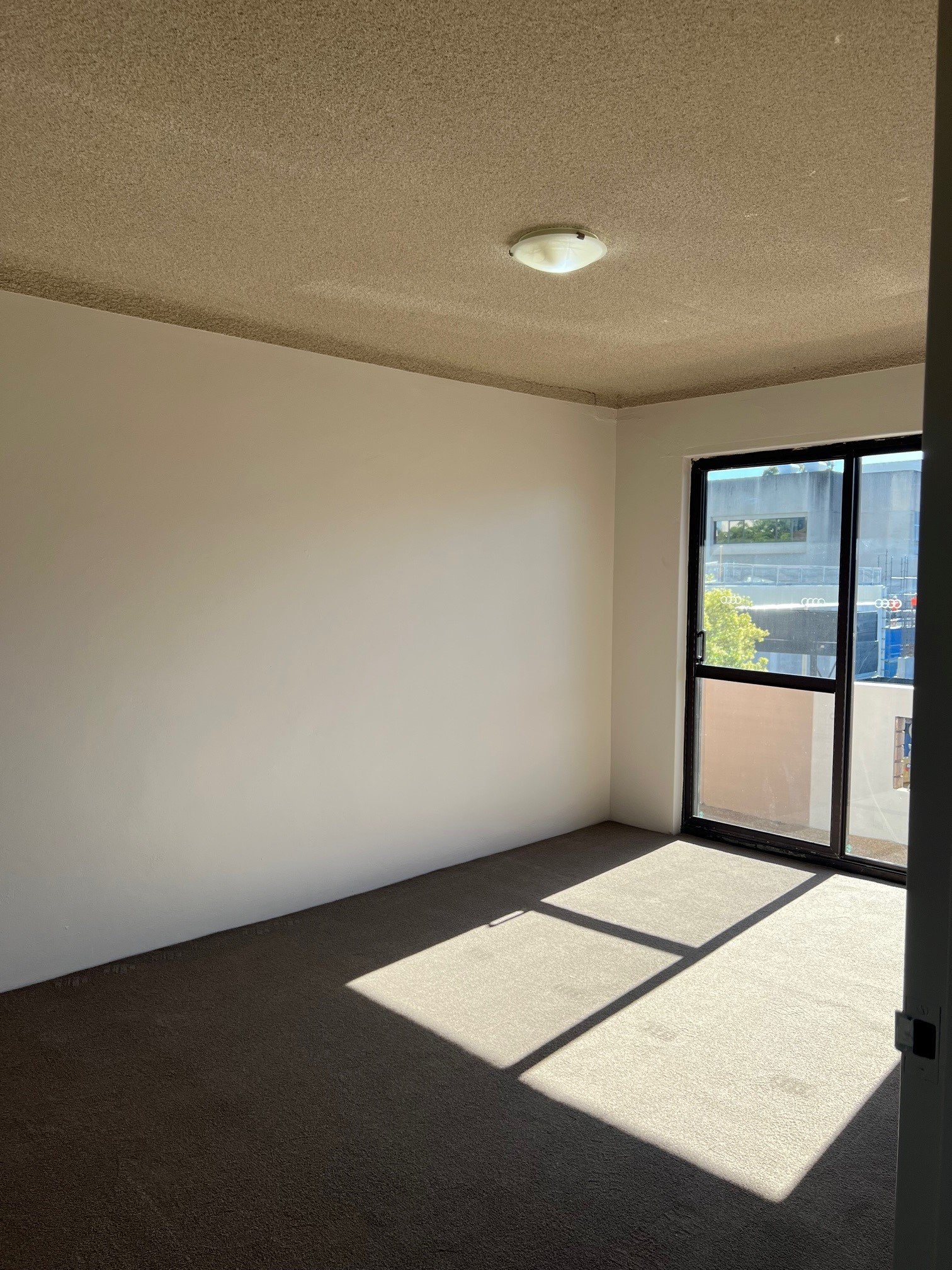 3/61 Goulburn Street LIVERPOOL 4