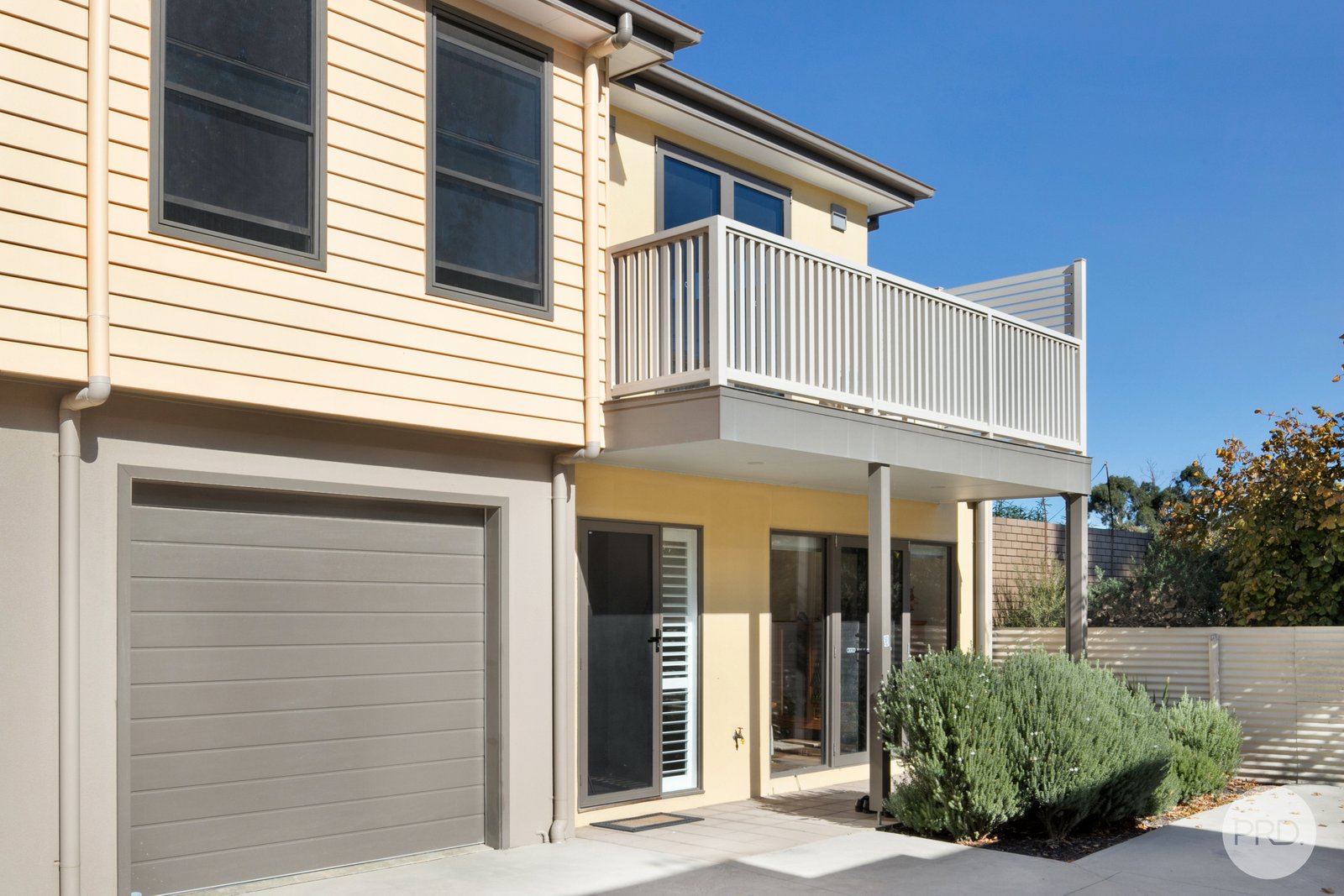 3/610 Wilson Street CANADIAN 1