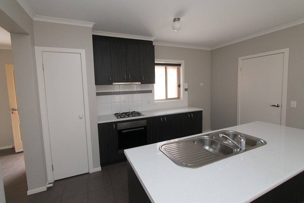 3/611 Ripon Street South REDAN 4