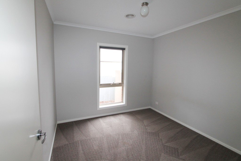 3/611 Ripon Street South REDAN 8