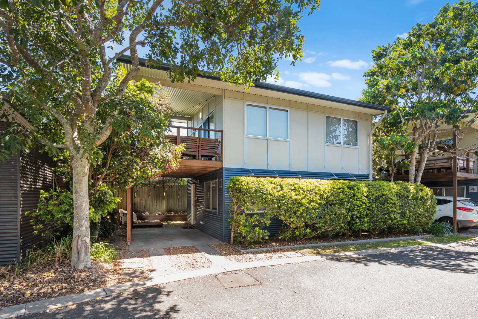 3/614-618 Casuarina Way CASUARINA 11