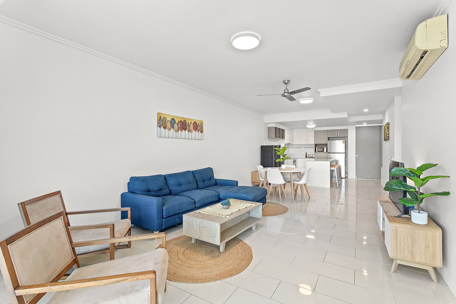 36/15 Flame Tree Court AIRLIE BEACH 11