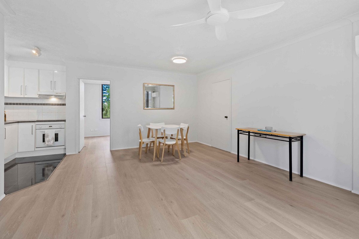 36/1921 Gold Coast Highway BURLEIGH HEADS 6