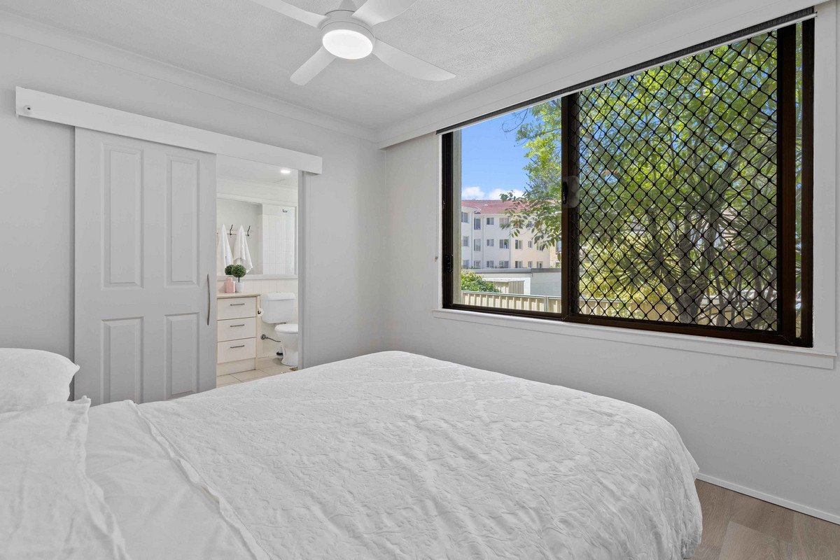 36/1921 Gold Coast Highway BURLEIGH HEADS 10